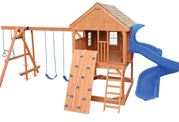 Country Cabin with Spiral Slide